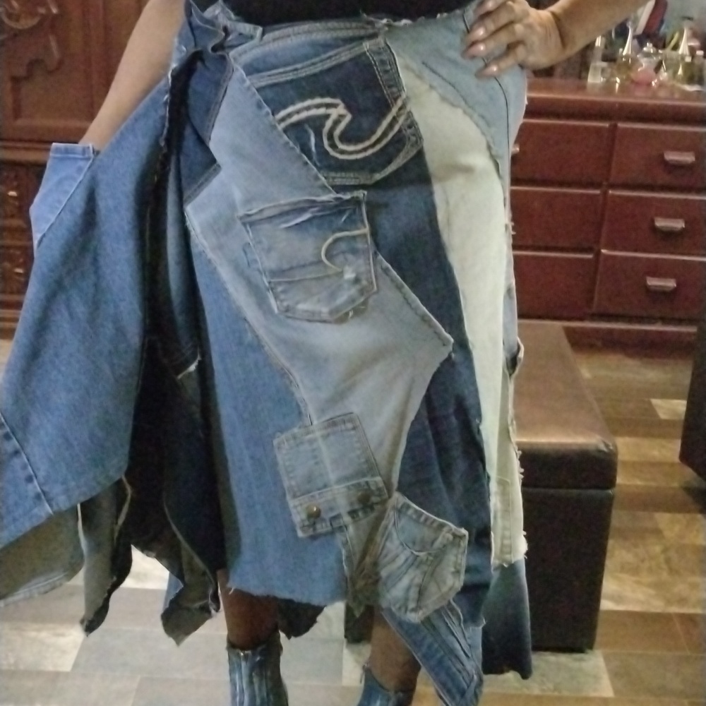 Refurbished Upcycled Asymmetrical Patchwork Pocke… - image 3